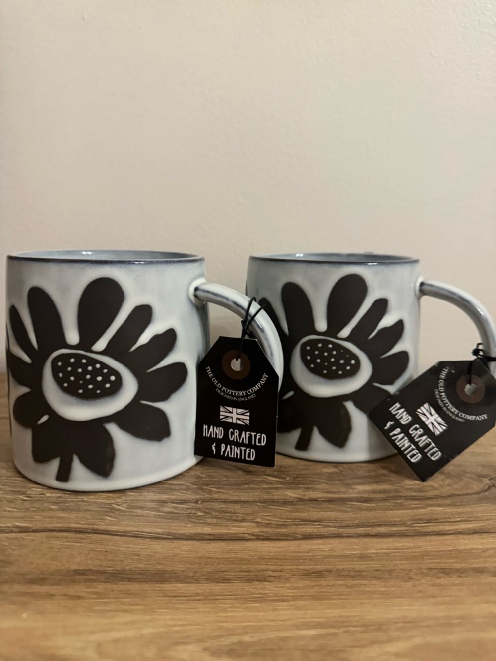 NEW The Old Pottery Company Ceramic Mug Set, Floral, Blue and Brown Hand Crafted - Picture 4 of 13